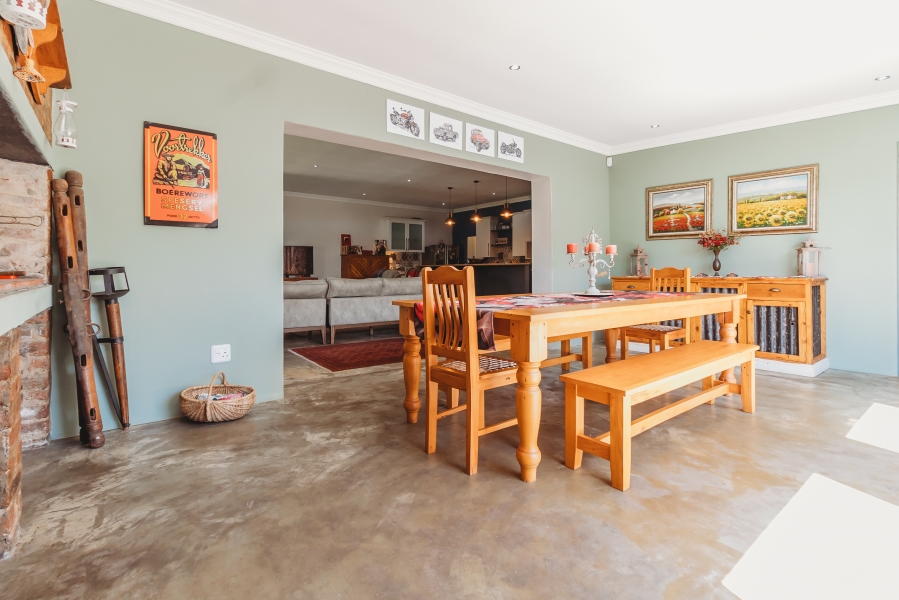 5 Bedroom Property for Sale in Heather Park Western Cape